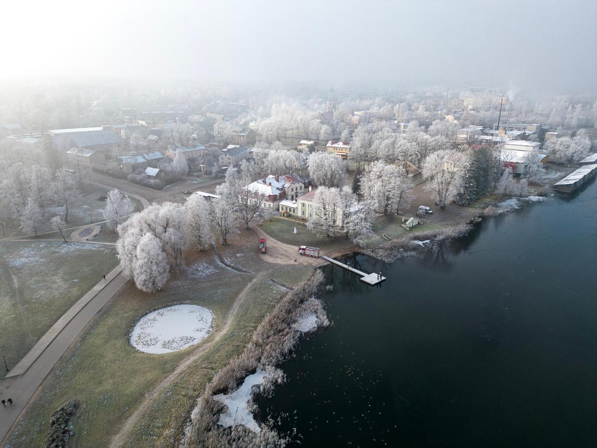 Lake Aluksne Studio Apartment Bagian luar foto